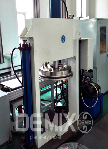 液壓升降擠出系統(tǒng)(按主機配做) 液壓升降擠出系統(tǒng)(按主機配做)